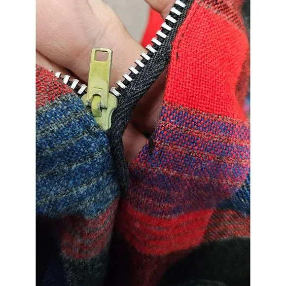 Vintage Red Wool Pleated Skirt XS 23 Plaid - Picture 6 of 8